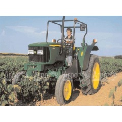 Многофункциональный минитрактор John Deere 5515 в Липецке